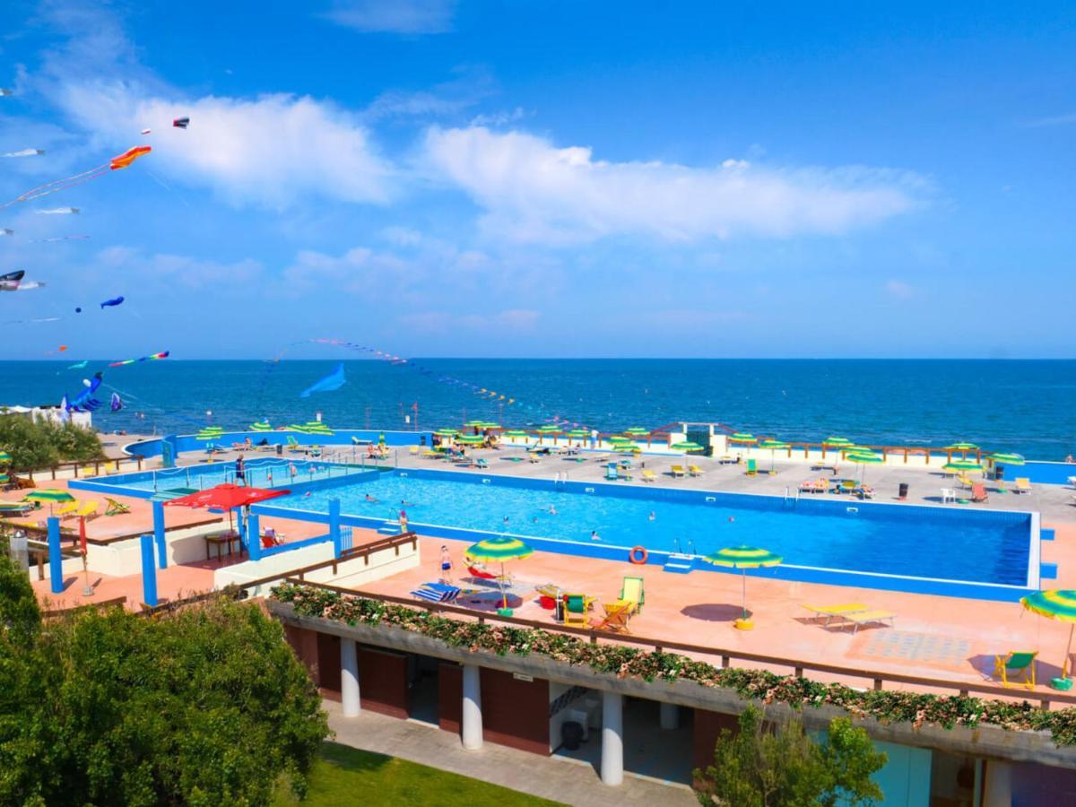 Holiday Home Rosapineta Camping Village-1 By Interhome Екстер'єр фото